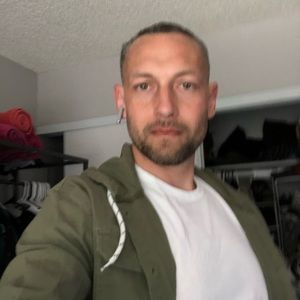 Meet your Posher, Josh